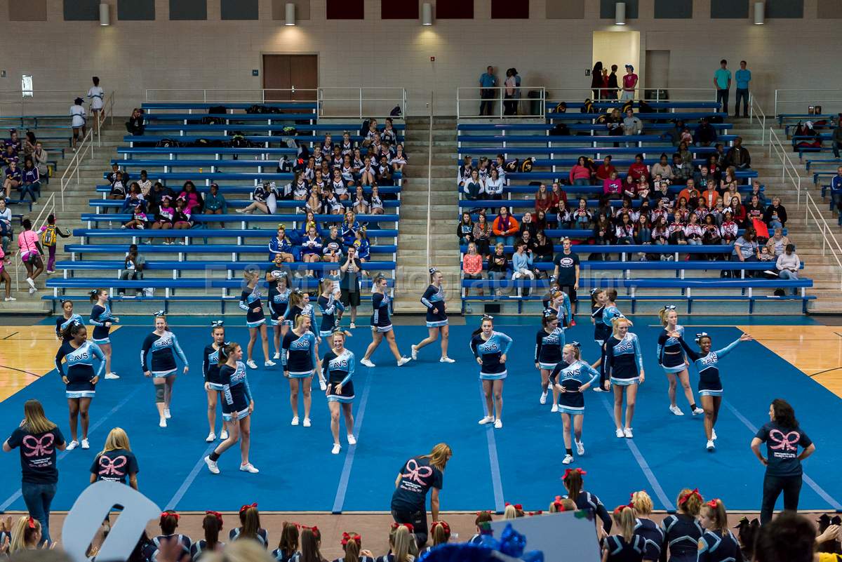 Varsity Routine 3.jpg